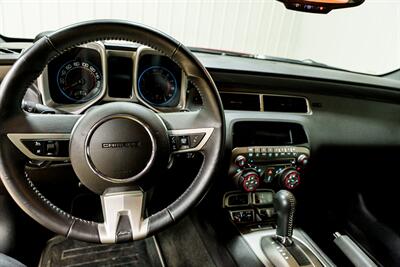 2011 Chevrolet Camaro 2SS   - Photo 10 - Sylvania, OH 43560