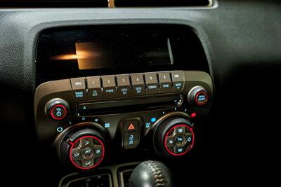 2011 Chevrolet Camaro 2SS   - Photo 11 - Sylvania, OH 43560