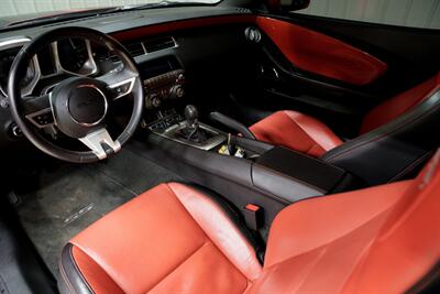 2010 Chevrolet Camaro SS   - Photo 8 - Sylvania, OH 43560