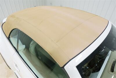 2013 Volkswagen Beetle Convertible TDI   - Photo 20 - Sylvania, OH 43560