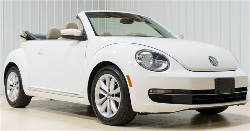 2013 Volkswagen Beetle Convertible TDI  