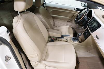 2013 Volkswagen Beetle Convertible TDI   - Photo 22 - Sylvania, OH 43560