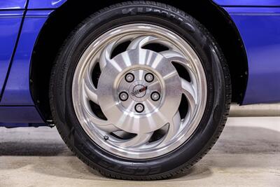 1995 Chevrolet Corvette - Photo 8 - Sylvania, OH 43560