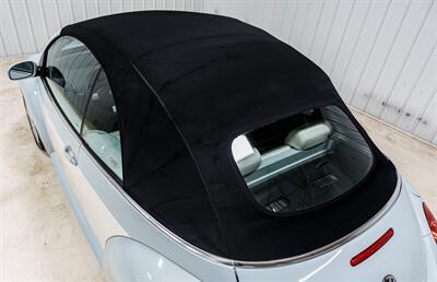 2010 Volkswagen New Beetle Convertible  Final Edition - Photo 7 - Sylvania, OH 43560