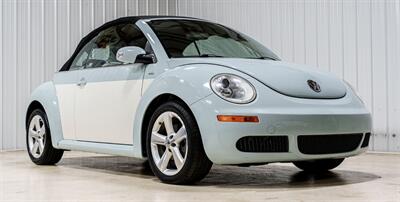 2010 Volkswagen New Beetle Convertible  Final Edition - Photo 18 - Sylvania, OH 43560