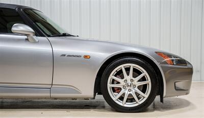 2000 Honda S2000   - Photo 32 - Sylvania, OH 43560