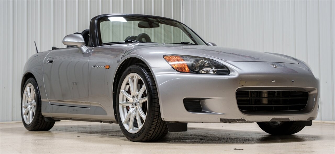 2000 Honda S2000   - Photo 1 - Sylvania, OH 43560