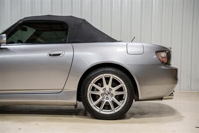2000 Honda S2000   - Photo 4 - Sylvania, OH 43560