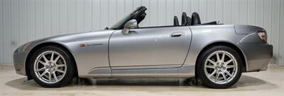 2000 Honda S2000   - Photo 8 - Sylvania, OH 43560