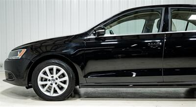 2013 Volkswagen Jetta SE PZEV   - Photo 3 - Sylvania, OH 43560
