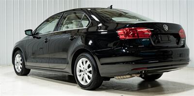 2013 Volkswagen Jetta SE PZEV   - Photo 5 - Sylvania, OH 43560