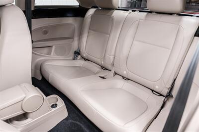 2018 Volkswagen Beetle-Classic 2.0T SE   - Photo 11 - Sylvania, OH 43560