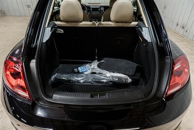 2018 Volkswagen Beetle-Classic 2.0T SE   - Photo 7 - Sylvania, OH 43560