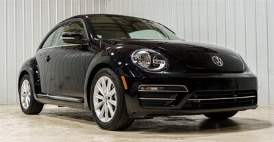 2018 Volkswagen Beetle-Classic 2.0T SE Hatchback