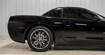 2000 Chevrolet Corvette   - Photo 17 - Sylvania, OH 43560