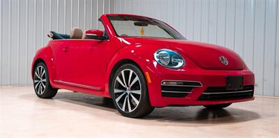 2017 Volkswagen Beetle Convertible 1.8T S   - Photo 8 - Sylvania, OH 43560