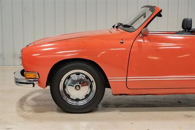 1972 Volkswagen Karmann Ghia Convertible   - Photo 5 - Sylvania, OH 43560