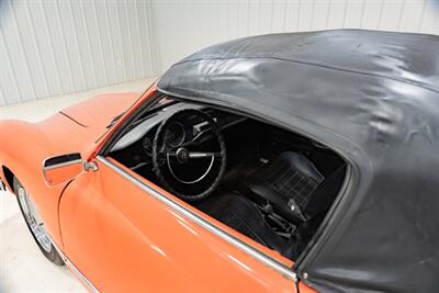 1972 Volkswagen Karmann Ghia Convertible   - Photo 22 - Sylvania, OH 43560