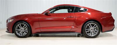 2016 Ford Mustang EcoBoost Premium - Photo 2 - Sylvania, OH 43560