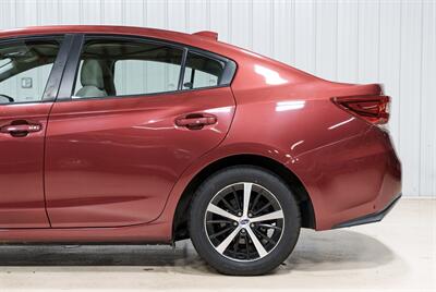 2019 Subaru Impreza Premium   - Photo 4 - Sylvania, OH 43560