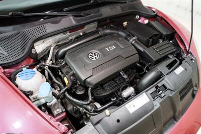 2017 Volkswagen Beetle-Classic #PinkBeetle   - Photo 25 - Sylvania, OH 43560