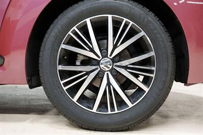 2017 Volkswagen Beetle-Classic #PinkBeetle   - Photo 8 - Sylvania, OH 43560