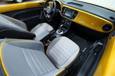 2017 Volkswagen Beetle Convertible 1.8T Dune  Dune Edition - Photo 21 - Sylvania, OH 43560