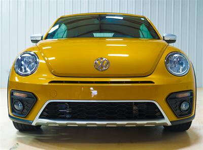 2017 Volkswagen Beetle Convertible 1.8T Dune  Dune Edition - Photo 15 - Sylvania, OH 43560