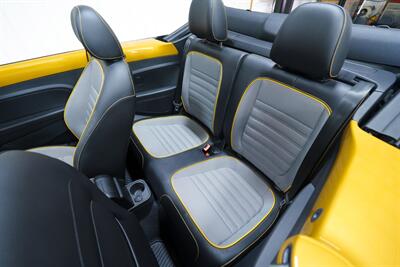 2017 Volkswagen Beetle Convertible 1.8T Dune  Dune Edition - Photo 19 - Sylvania, OH 43560