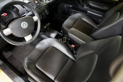 2008 Volkswagen Beetle S - Photo 12 - Sylvania, OH 43560