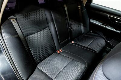 2017 Nissan Altima 2.5 SV - Photo 21 - Sylvania, OH 43560