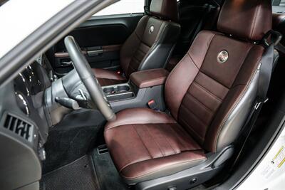2014 Dodge Challenger SXT   - Photo 11 - Sylvania, OH 43560