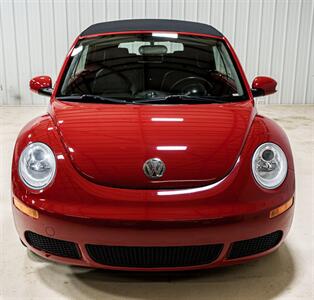 2009 Volkswagen New Beetle Convertible   - Photo 21 - Sylvania, OH 43560