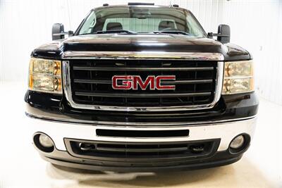 2011 GMC Sierra 1500 SLE   - Photo 15 - Sylvania, OH 43560