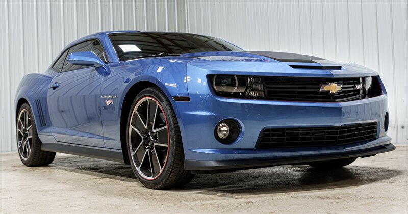 2013 Chevrolet Camaro SS  Hot Wheels Edition