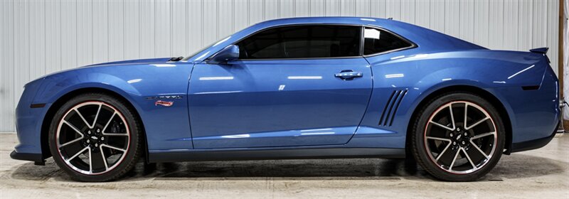 2013 Chevrolet Camaro SS  Hot Wheels Edition