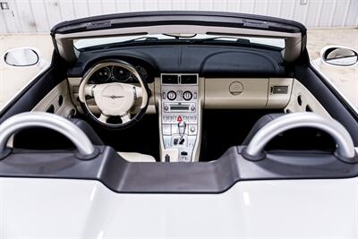 2005 Chrysler Crossfire Limited - Photo 12 - Sylvania, OH 43560