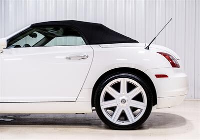2005 Chrysler Crossfire Limited - Photo 4 - Sylvania, OH 43560