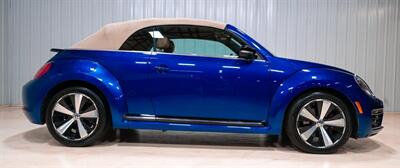 2013 Volkswagen Beetle Convertible Turbo PZEV   - Photo 9 - Sylvania, OH 43560