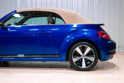 2013 Volkswagen Beetle Convertible Turbo PZEV   - Photo 3 - Sylvania, OH 43560