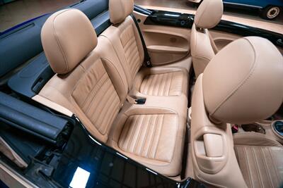 2013 Volkswagen Beetle Convertible Turbo PZEV   - Photo 17 - Sylvania, OH 43560
