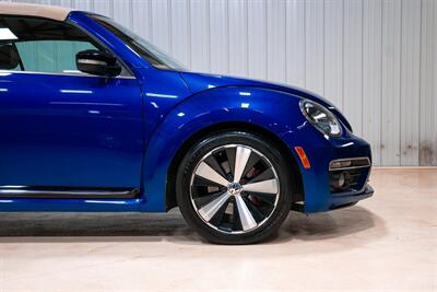 2013 Volkswagen Beetle Convertible Turbo PZEV   - Photo 11 - Sylvania, OH 43560