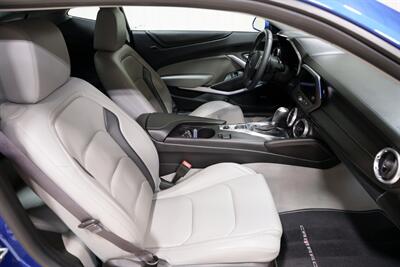 2017 Chevrolet Camaro 2LT RS - Photo 24 - Sylvania, OH 43560