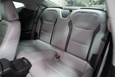 2017 Chevrolet Camaro 2LT RS - Photo 10 - Sylvania, OH 43560