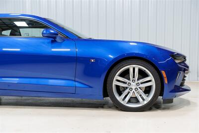 2017 Chevrolet Camaro 2LT RS - Photo 21 - Sylvania, OH 43560