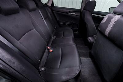2020 Honda Civic LX   - Photo 18 - Sylvania, OH 43560