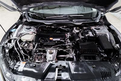 2020 Honda Civic LX   - Photo 19 - Sylvania, OH 43560