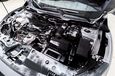 2020 Honda Civic LX   - Photo 21 - Sylvania, OH 43560