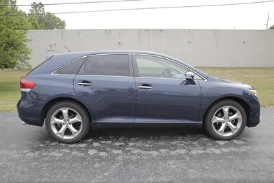 2015 Toyota Venza XLE   - Photo 9 - Sylvania, OH 43560