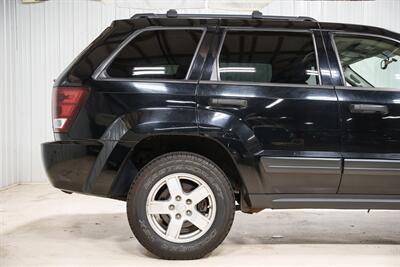 2005 Jeep Grand Cherokee Laredo 4dr Laredo - Photo 16 - Sylvania, OH 43560